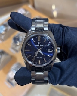 【専用】GRAND SEIKO GMT スプリングドライブメンズ グランドセイコー 9R スプリングドライブ GMT SBGE253 メンズ